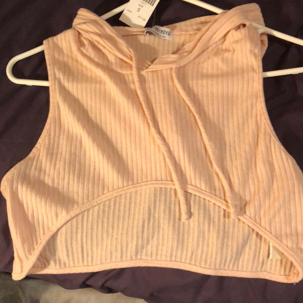 crop top